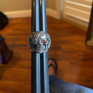 Stainless steel skull ring